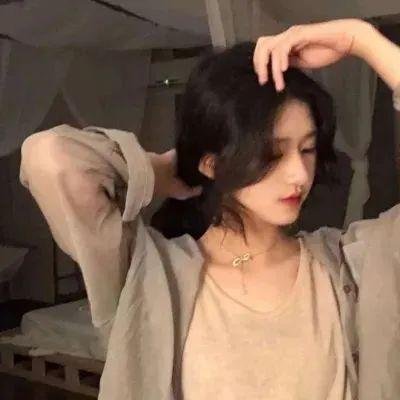 女导与强盗